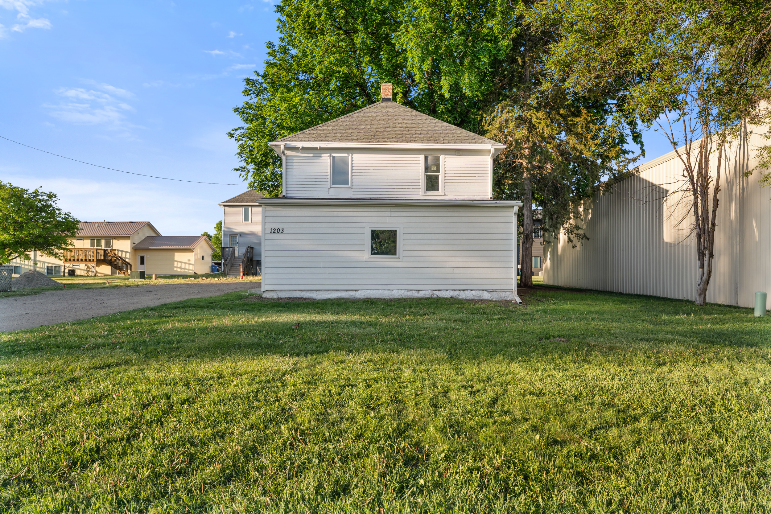 Property thumbnail image