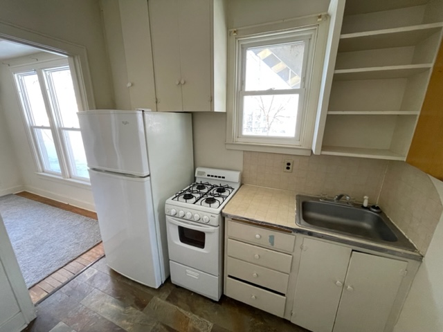 315 East Main Street - 7