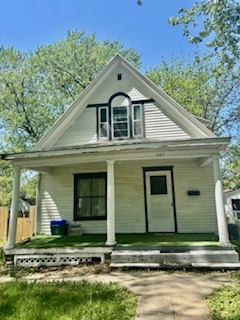 207 South Yale Street